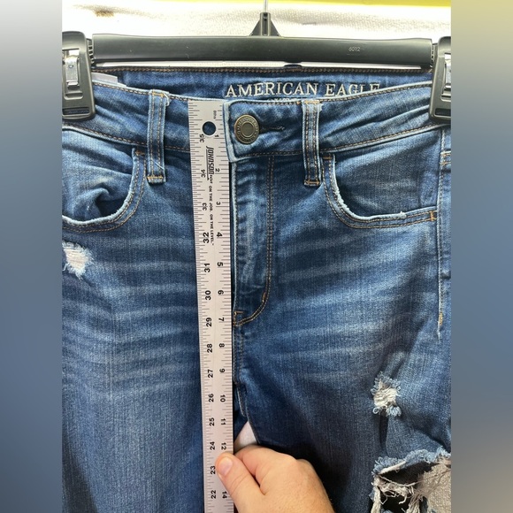 American Eagle Distressed Trashed Hi-Rise Jegging Jeans Womens 6 Blue Denim 2530 - Picture 6 of 11